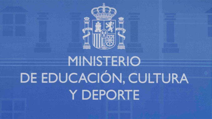 Resolución definitiva Becas MECD 2015-16