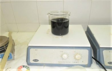 Hot plate with magnetic stirring (SBS)