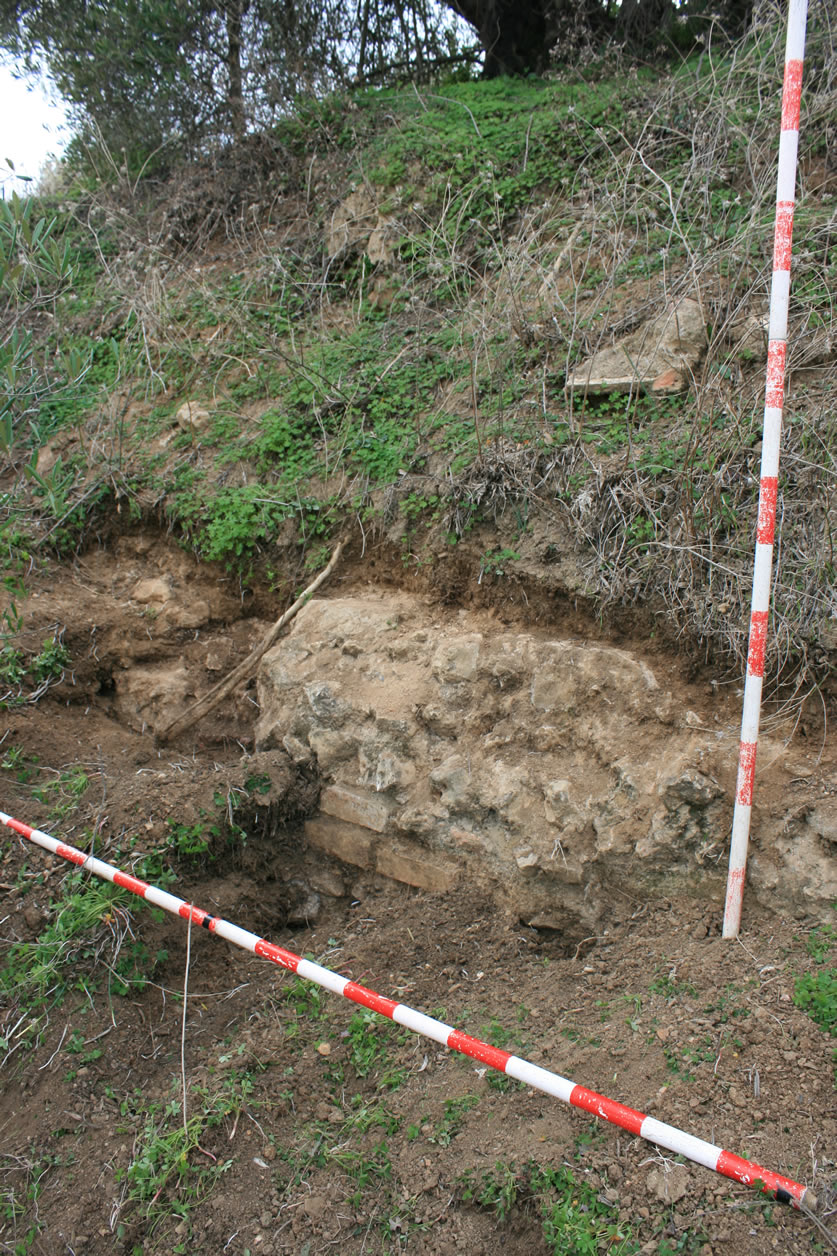 Proyecto Aznalc&oacute;llar
Investigador responsable: Mark Hunt Ortiz,
Dpto. Prehistoria y Arqueolog&iacute;a