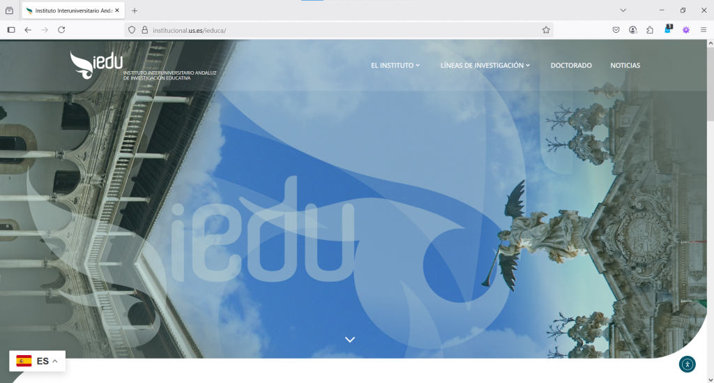 Captura de la nueva página web del Instituto Interuniversitario Andaluz de Investigación Educativa (IEDU), con el logotipo sobre cielo azul y acceso al menú de secciones principales